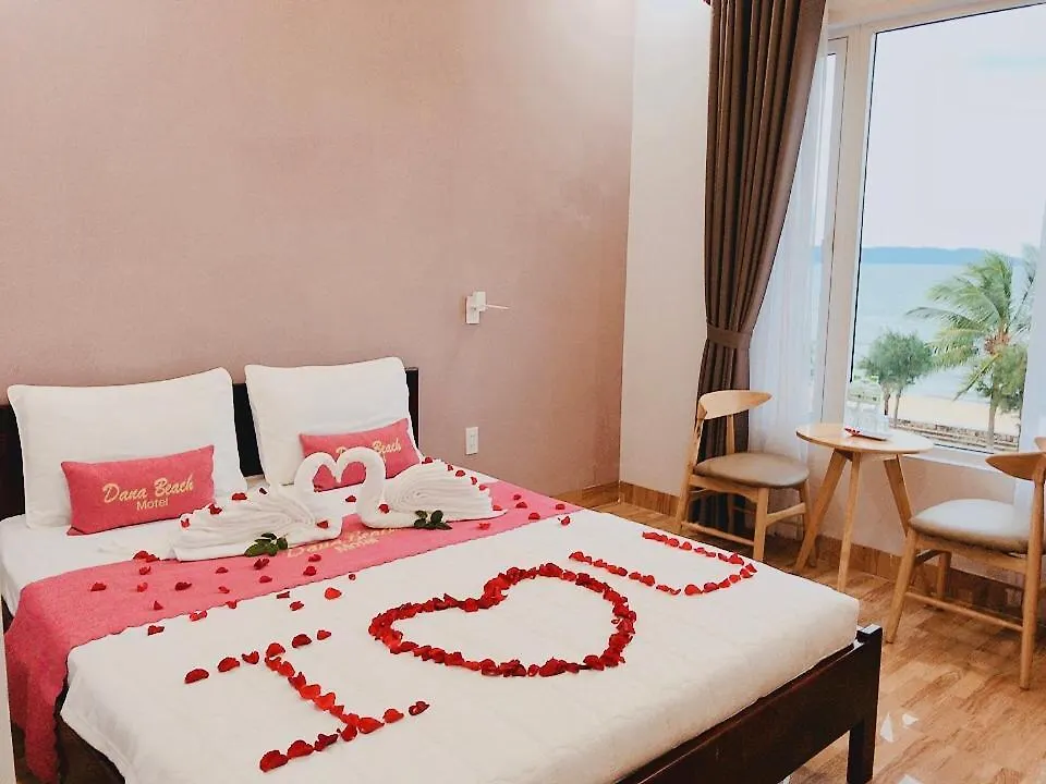 Dana Beach Motel Da Nang Vietnam